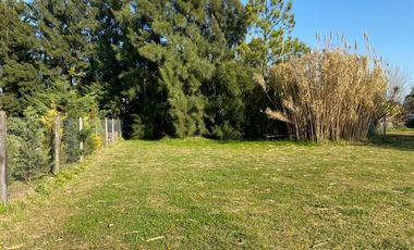 Lote en venta en el Barrio Malibu Canning