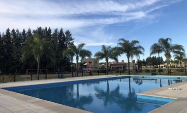 Lote en venta en el Barrio Malibu Canning
