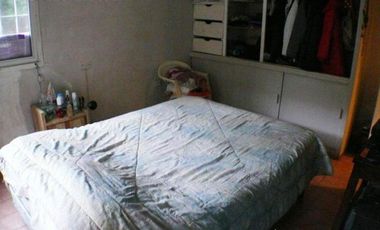 Gran local y 2 departamentos sobre Av. Fortunato de la Plaza