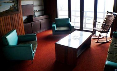 Gran local y 2 departamentos sobre Av. Fortunato de la Plaza