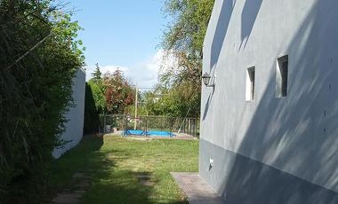 complejo en Pueblo General Belgrano