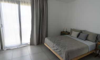 Casa en VENTA 3 Dormitorios, Barrio Cerrado con Jardín y Parrilla