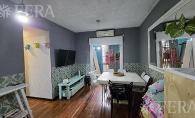 Venta departamento 3 ambientes con balcón en Lanús Este