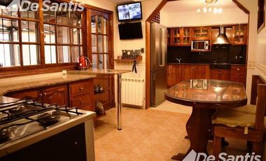 Magnífico chalet 6 ambientes - Impecable estado - Colinas de P. Ramos