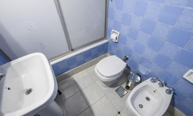 Casa de 2 dormitorios en venta con patio y terraza parrillero Echesortu Rosario Centro