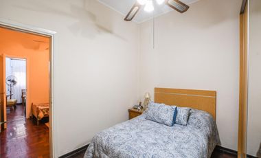 Casa de 2 dormitorios en venta con patio y terraza parrillero Echesortu Rosario Centro