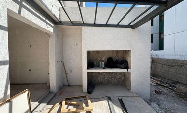 Duplex 3 dormitorios Housing con Seguridad Zona Sur