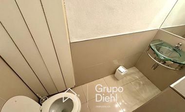 Casa amplia de 5 dormitorios EN VENTA, en Cerro de las Rosas, Zona Norte