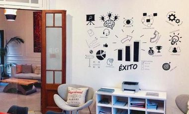 Espectacular Casa de Corte Antiguo reciclada en su totalidad en la mejor cuadra de Escalada!!