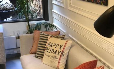 Espectacular Casa de Corte Antiguo reciclada en su totalidad en la mejor cuadra de Escalada!!