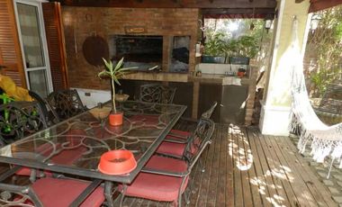 Espectacular Chalet estilo Country - Bo. Abierto Green Hills - Maschwitz - Escobar