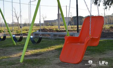 EcoPueblo Alvear - Todos los servicios - Apto comercial - Avenida principal