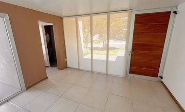 Importante Casa en 2 Plantas con Piscina en Venta sobre lote de 700 m2