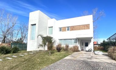 Casa en Fincas de Hudson