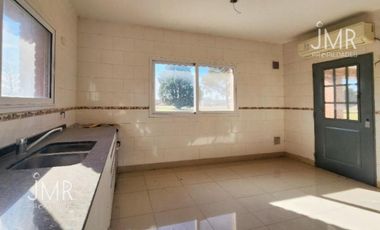 JMR Propiedades | Los Alcanfores | Casa a la venta | Apto Credito