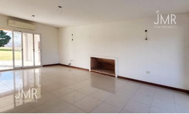 JMR Propiedades | Los Alcanfores | Casa a la venta | Apto Credito