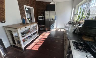 Chalet Clásico  en la mejor zona del barrio La Bota - Benavidez