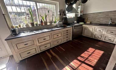 Chalet Clásico  en la mejor zona del barrio La Bota - Benavidez