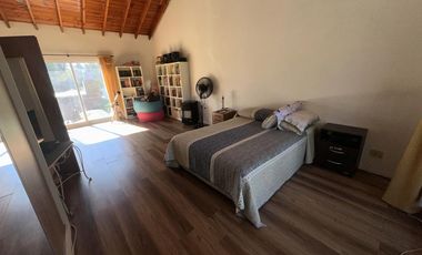 Chalet Clásico  en la mejor zona del barrio La Bota - Benavidez