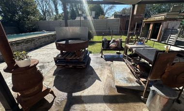 Chalet Clásico  en la mejor zona del barrio La Bota - Benavidez