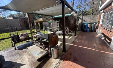 Chalet Clásico  en la mejor zona del barrio La Bota - Benavidez