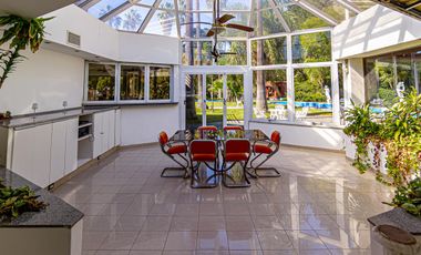 Vendo emblemática Casa en Roldán ideal instituciones o proyectos