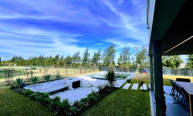 Casa Vida funes barrio privado