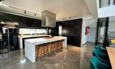 Casa Vida funes barrio privado