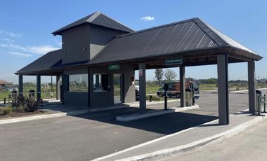 Lote en venta en barrio San Simon Canning