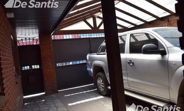 Chalet 3+ ambientes - Barrio Juramento