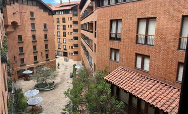 ARRIENDO APARTAMENTO 60m2 REMODELADO AMOBLADO  UNICENTRO