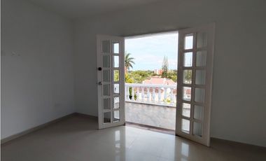 ARRIENDO OFICINA CIUDAD  JARDIN CALI
