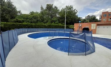 APARTAMENTO PARA ARRIENDO CONJUNTO BRISAS DE ABRIL RICAURTE C/MARCA