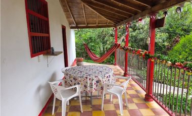 Finca en venta Titiribí Antioquia sector jardín