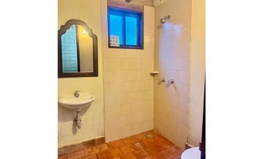 ARRIENDO APTO  EN IZA BOYAC con servicios.