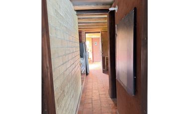 ARRIENDO APTO  EN IZA BOYAC con servicios.