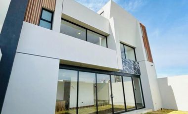 Casa en RENTA en Sonata Lomas de Angelopolis II, 4 recamaras