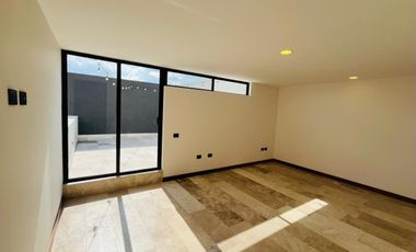 Casa en RENTA en Sonata Lomas de Angelopolis II, 4 recamaras