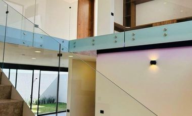 Casa en RENTA en Sonata Lomas de Angelopolis II, 4 recamaras