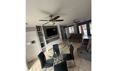 CASA EN ALQUILER EN PH EVEREST – PASEO DEL NORTE