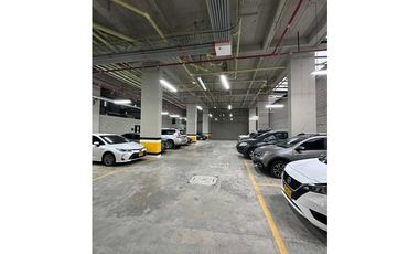 Apartamento con permiso de renta Rodadero SUR - 005