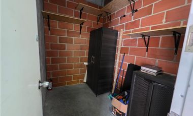 COMPRA ESTE HERMOSO APARTAMENTO EN UNA DE LAS UNIDADES MAS APETECIDAS