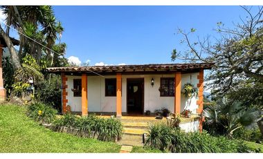 Casa finca en Copacabana para la venta