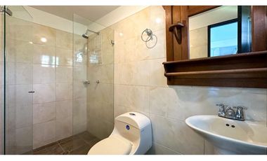 Casa finca en Copacabana para la venta