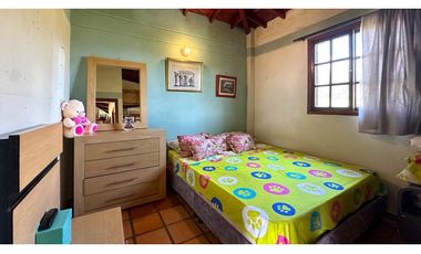 Casa finca en Copacabana para la venta