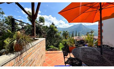 Casa finca en Copacabana para la venta