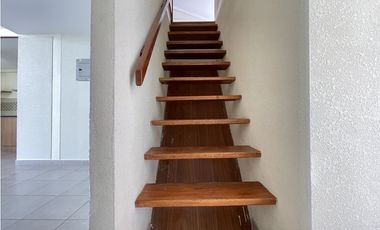 Valle de Los Chillos, Hermosa  Casa en Venta, 85m2