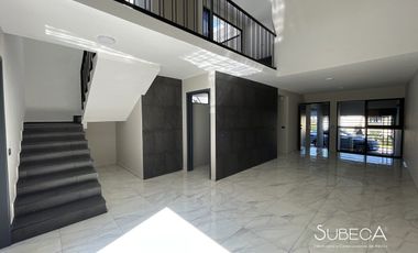 CASA EN VENTA EN FRACCIONAMIENTO PRIVADO, COATEPEC, VERACRUZ