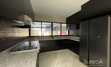 CASA EN VENTA EN FRACCIONAMIENTO PRIVADO, COATEPEC, VERACRUZ