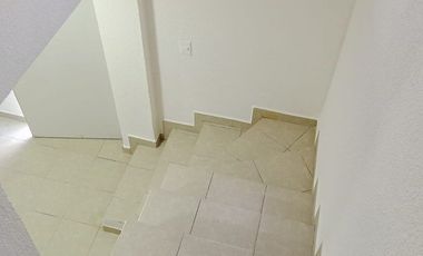 VENTA DE CASA EN FRACC. REAL VERONA, TECÁMAC